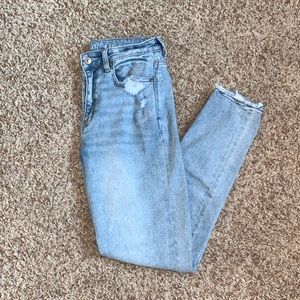 American Eagle Mom Jeans